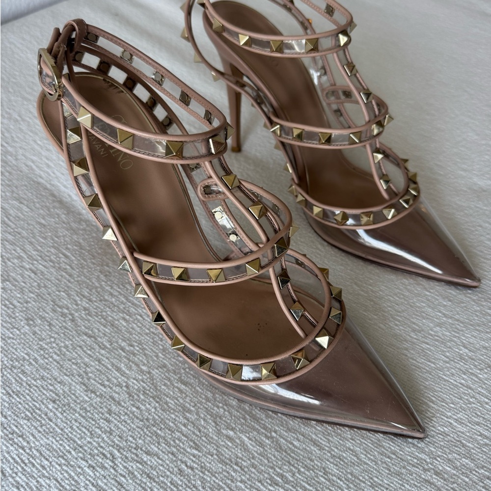 Valentino Gold Rockstud and transparent pumps - Picture 3 of 10